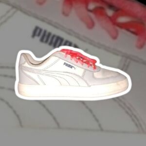 (EUC) PUMA® Carter Men's Low Top Shoe - Size 6